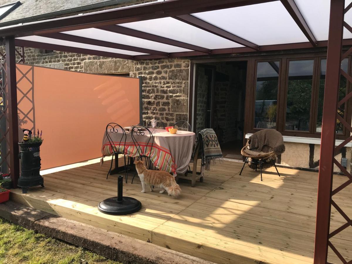 Le Jardin Des Fees Panzió Savigny-le-Vieux Kültér fotó